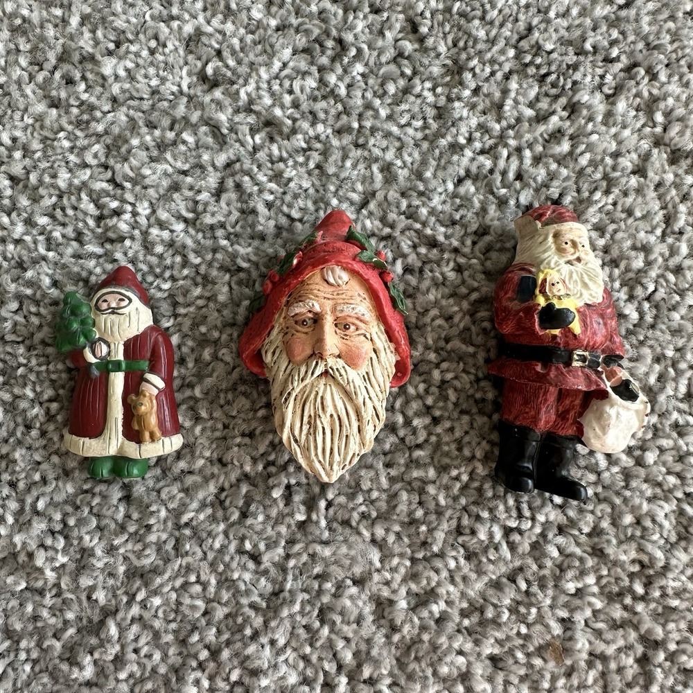 3 Christmas‎ Magnets Vintage Victorian Santa Clause Christmas